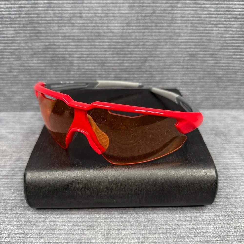 Crivit SP-1482 Cycling Sport Sunglasses Red Grey with Interchangeable Lenses Cas
